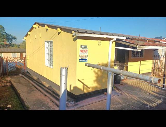 2 BEDROOM HOUSE FOR SALE IN BOMBAY HEIGHTS